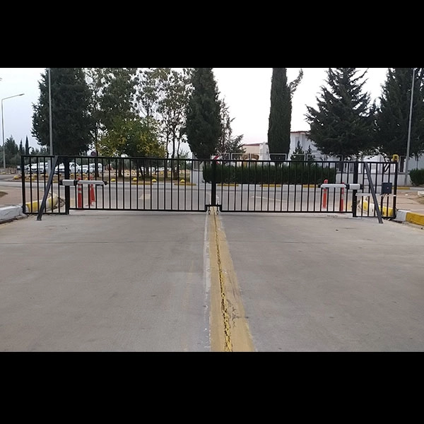 90 Derece Bahçe Kapısı