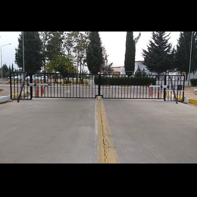 90 Derece Bahçe Kapısı