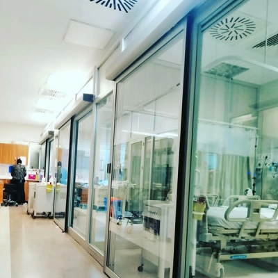 Fotoselli Hastane Kapısı